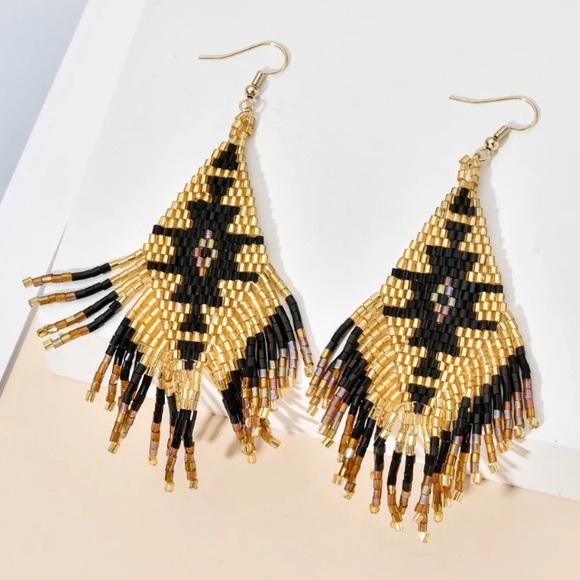 Jewelry - Handmade SW Beaded Statement Earrings!